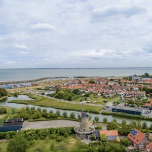 Colijnsplaat between Goes and Zierikzee