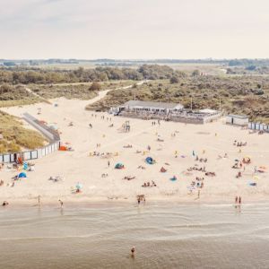 Banjaardstrand the cleanest beach of the Netherlands on 10 km distance